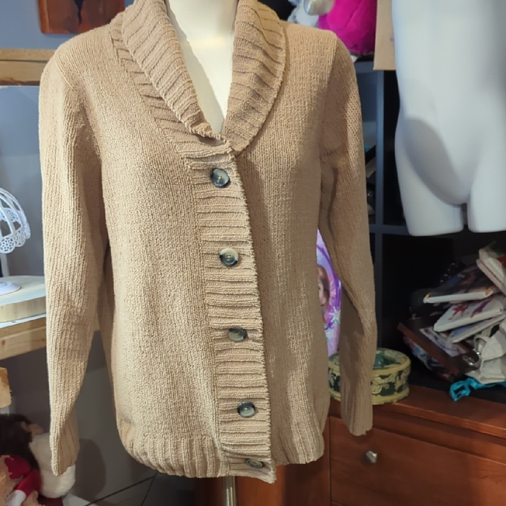 Elegant Tan Women's Cardigan